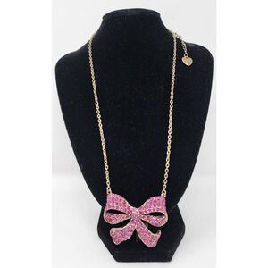 Betsey Johnson Necklace Hot Pink Crystal Rhinestone Bow Ribbon Gold Tone Pendant
